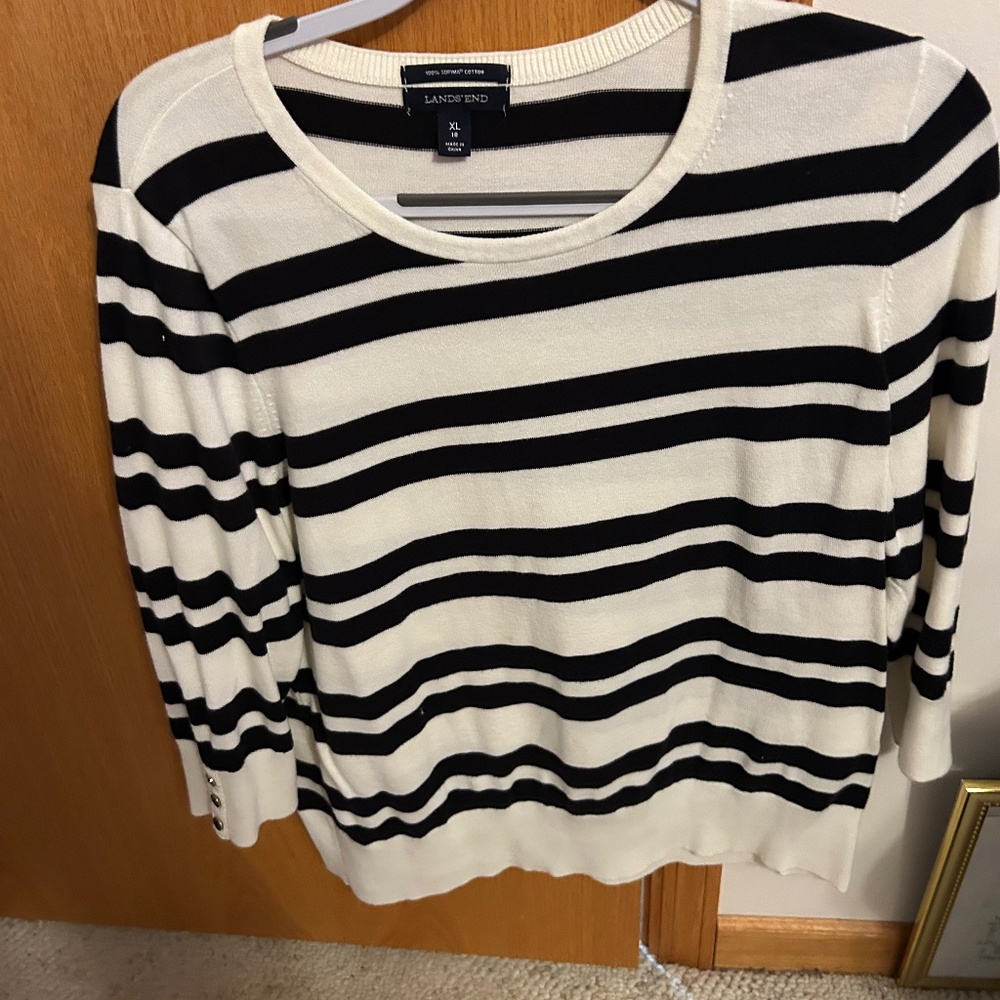 XL Lands End white and black striped sweater